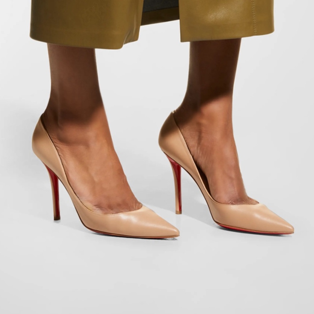 Christian Louboutin Décolleté 554 100 Nude Patent (New in box with dust bag)